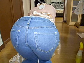 家事代行サービスの現役専業主婦 どうせ来るのおばさんだろうと思って頼んだらモロ好みの人妻がやってきたので中出しした　サンプル画像05